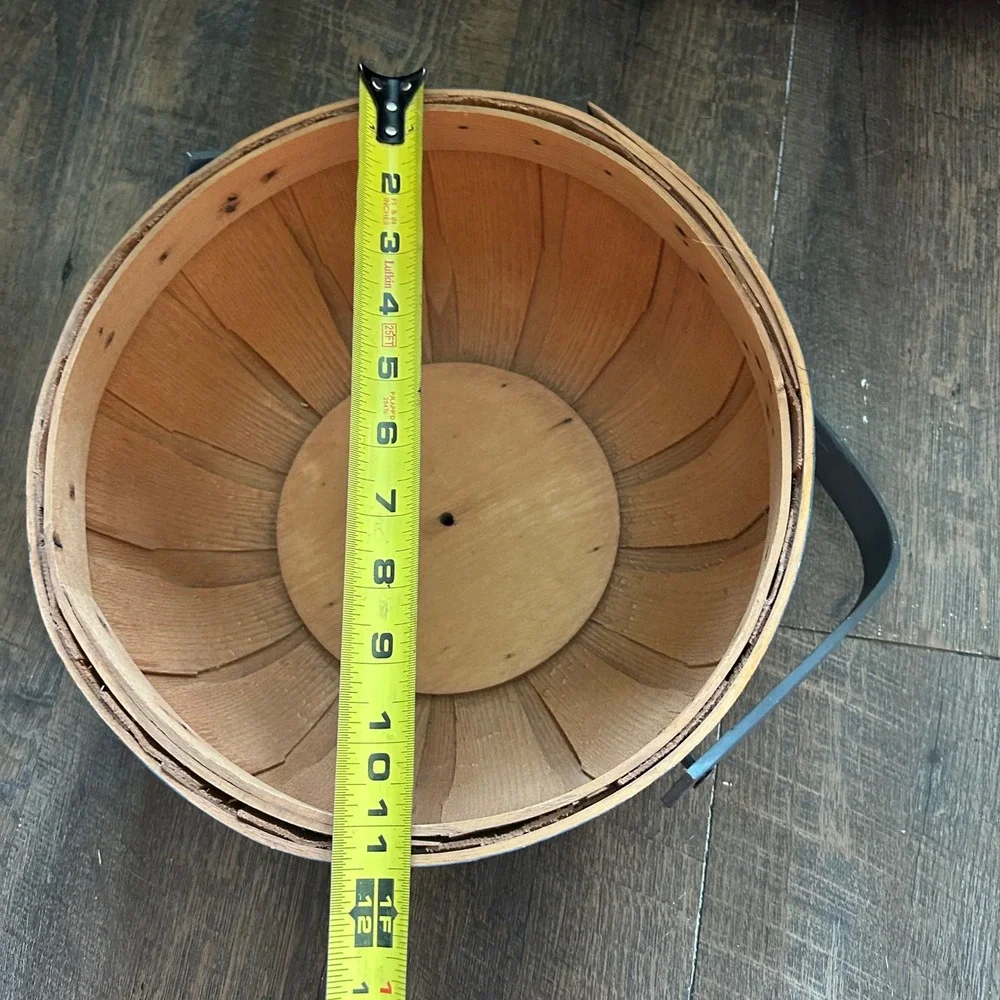 Vintage Country Living Inc Hand Painted Goose Wood Slat Basket USA 11.5in